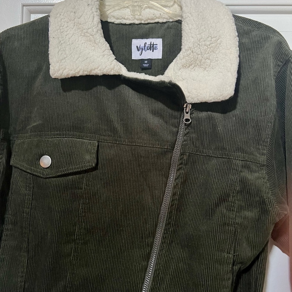 Light Fall Coat - image 3